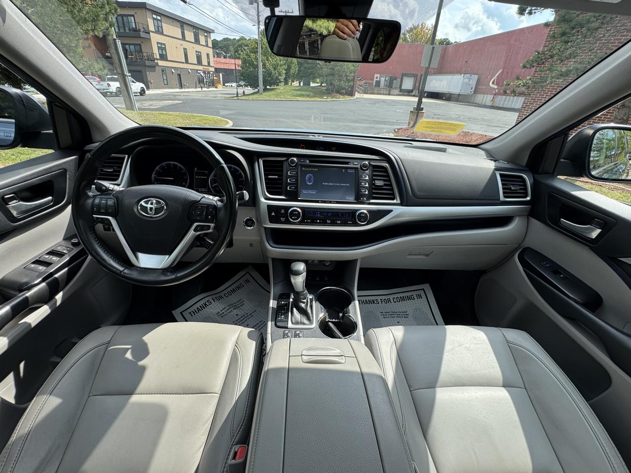 Toyota Highlander XLE V6 AWD (Natl) 2018