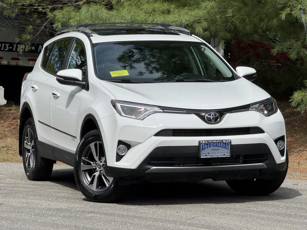 Toyota RAV4  2018