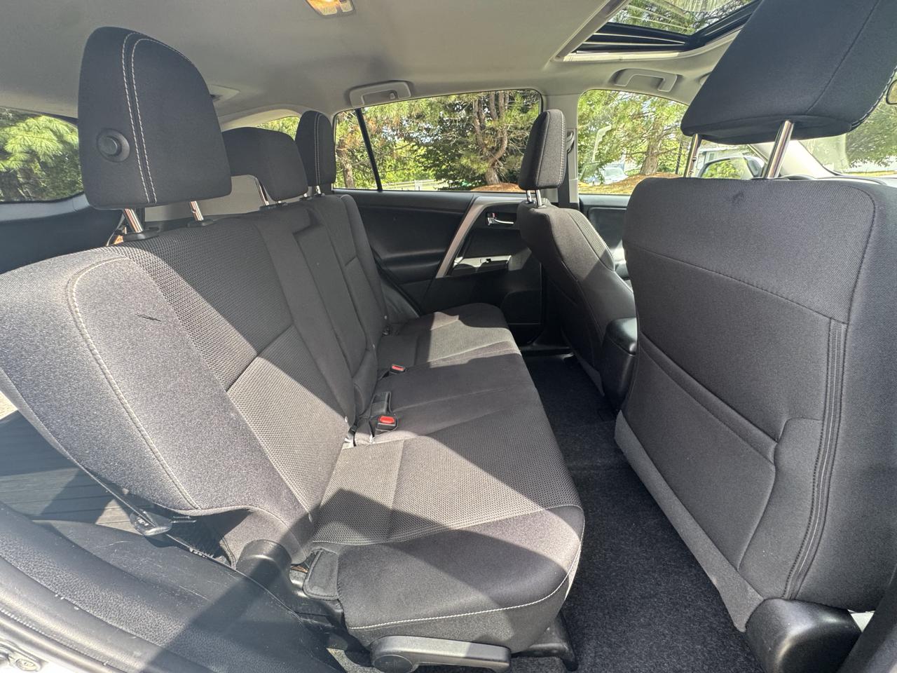Toyota RAV4  2018