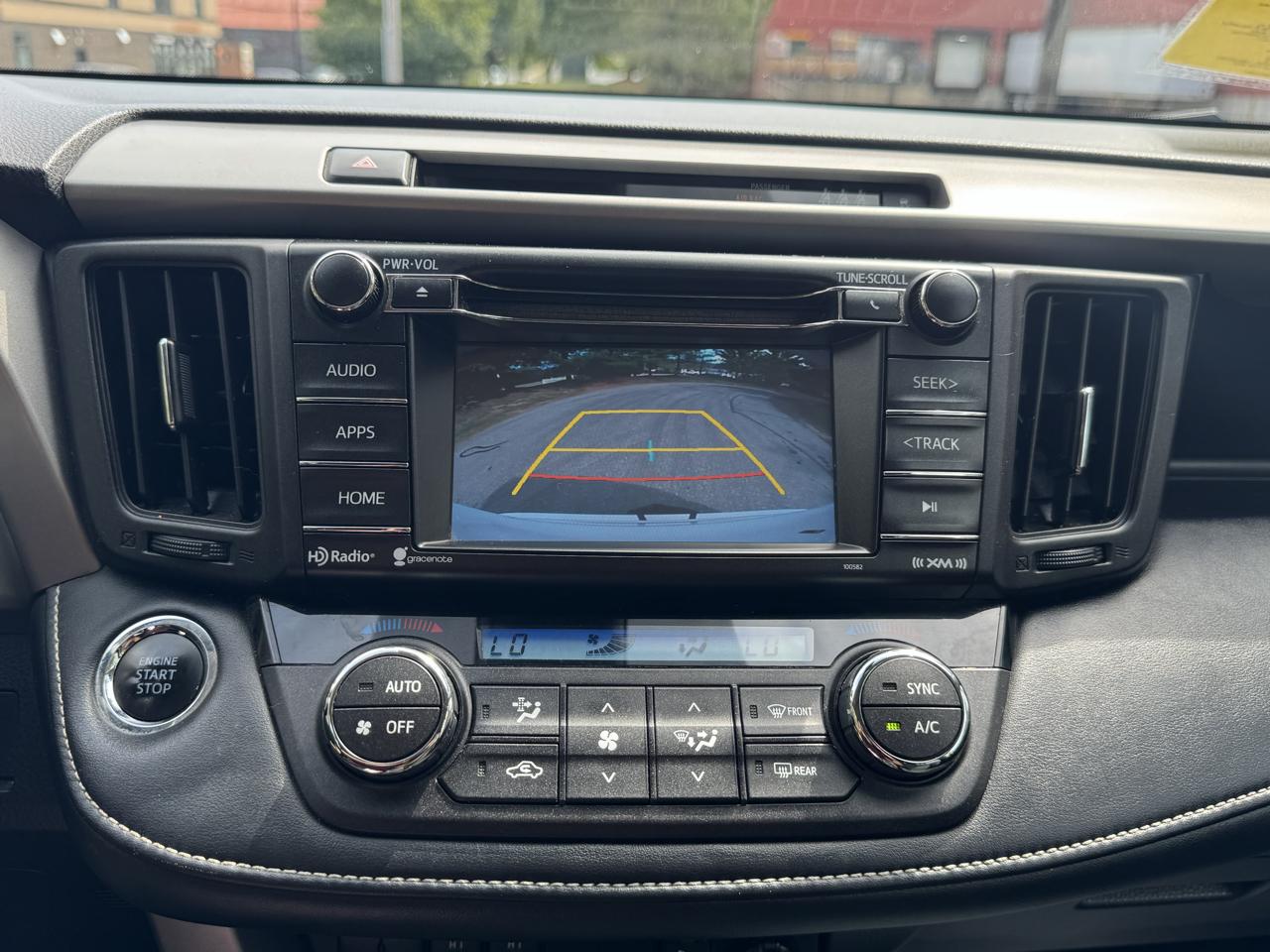 Toyota RAV4  2018