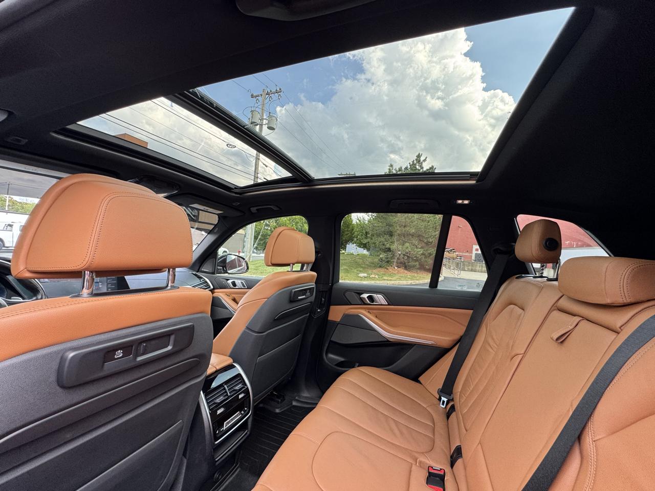 BMW X5 xDrive50i Sports Activity Vehicle 2019