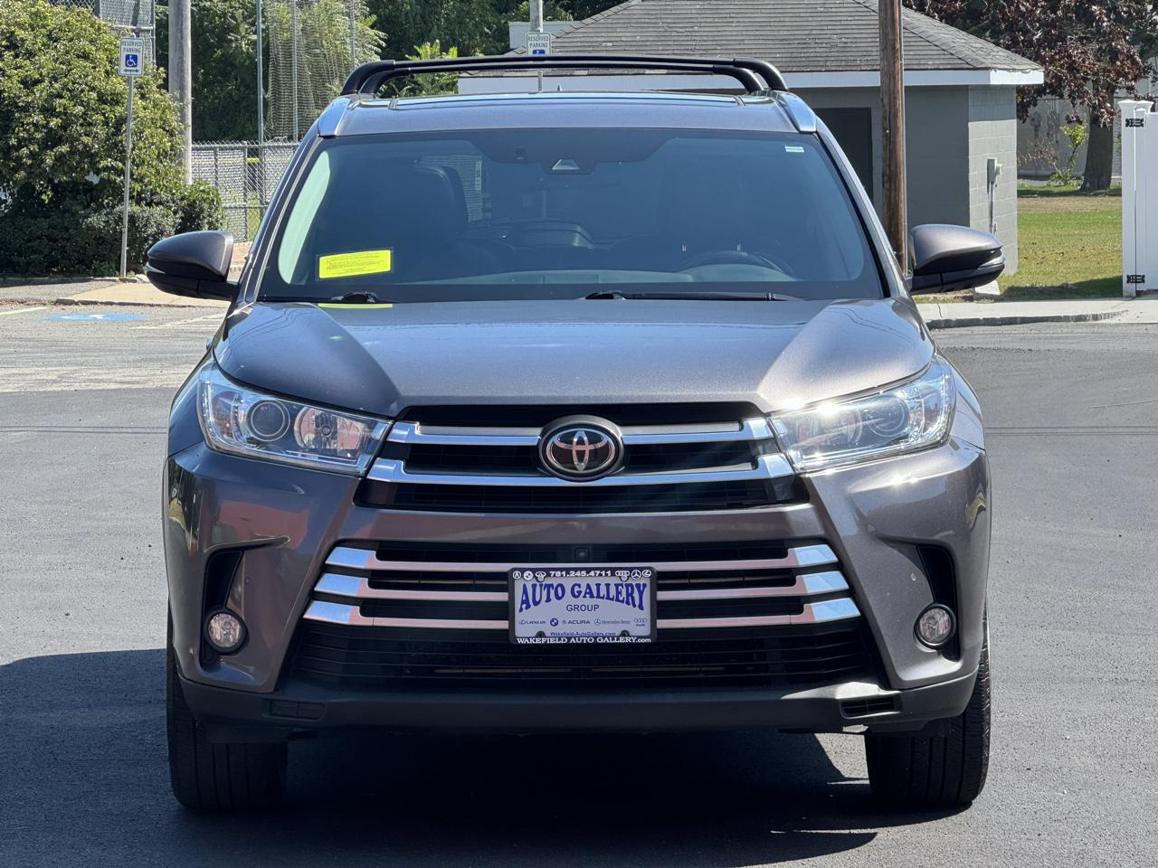 Toyota Highlander Limited Platinum V6 AWD (Natl) 2017