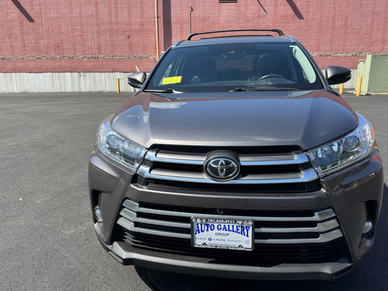 Toyota Highlander Limited Platinum V6 AWD (Natl) 2017