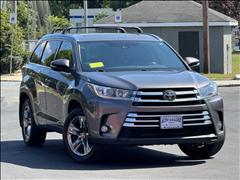 2017 Toyota Highlander 