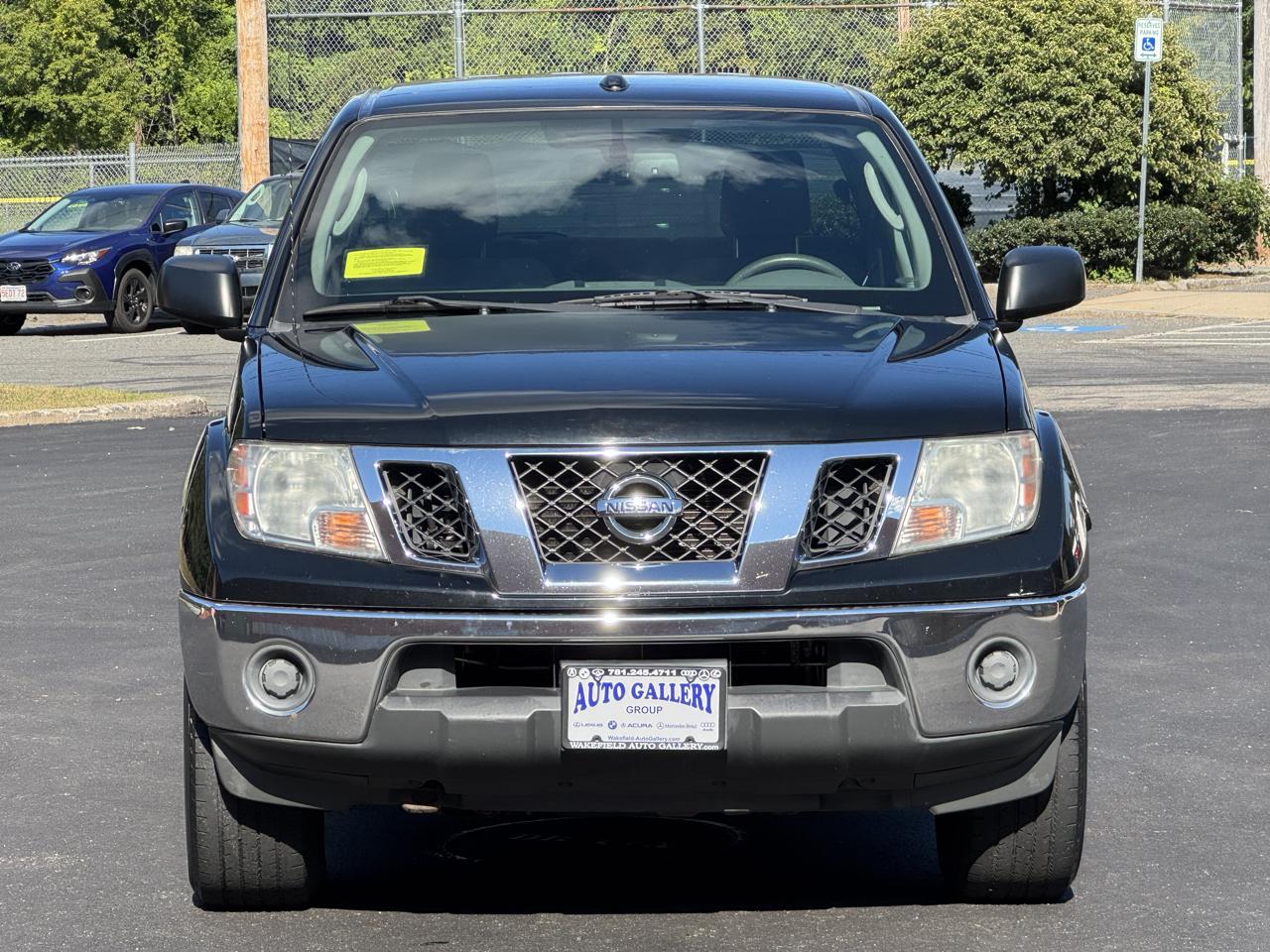 Nissan Frontier 4WD Crew Cab SWB Auto SV 2011
