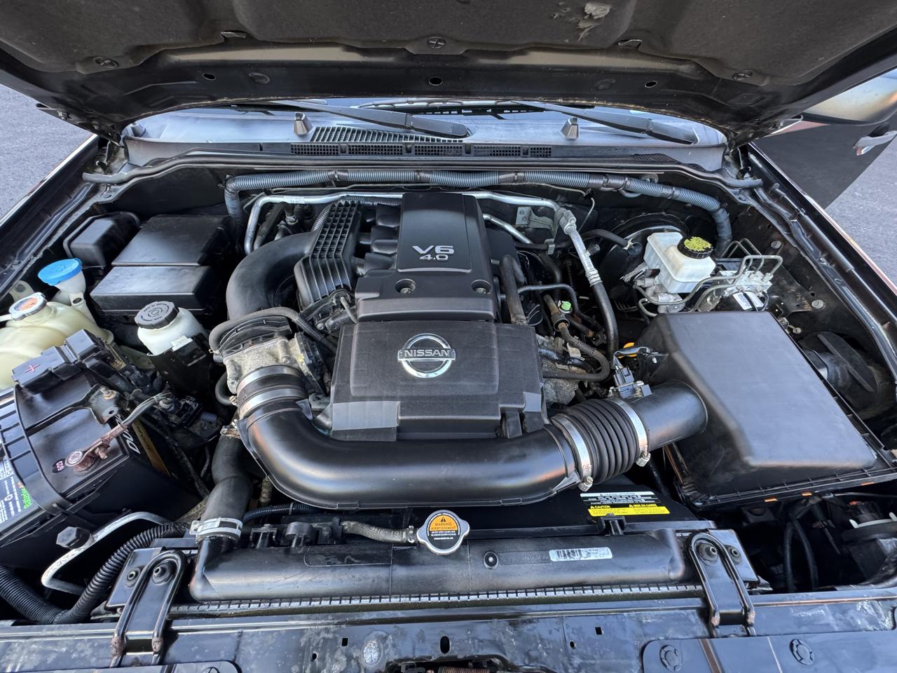 Nissan Frontier 4WD Crew Cab SWB Auto SV 2011