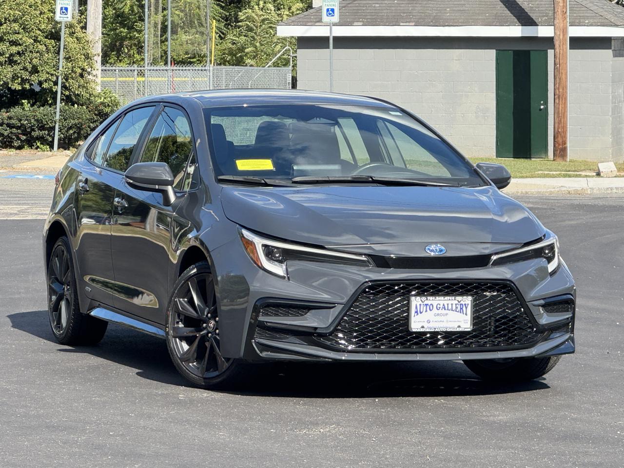Toyota Corolla Hybrid LE AWD (Natl) 2024