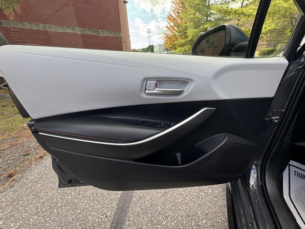 Toyota Corolla Hybrid LE AWD (Natl) 2024