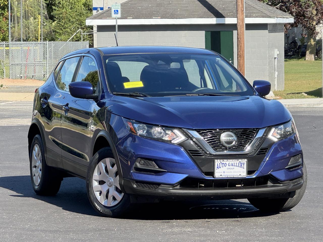 Nissan Rogue Sport  2020