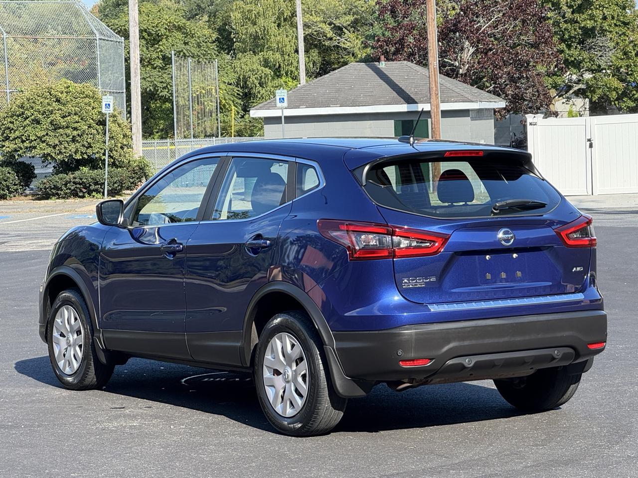 Nissan Rogue Sport  2020