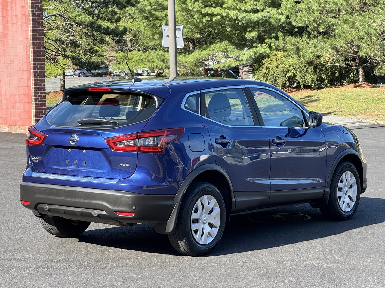 Nissan Rogue Sport  2020