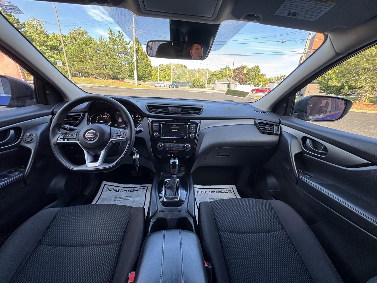 Nissan Rogue Sport  2020
