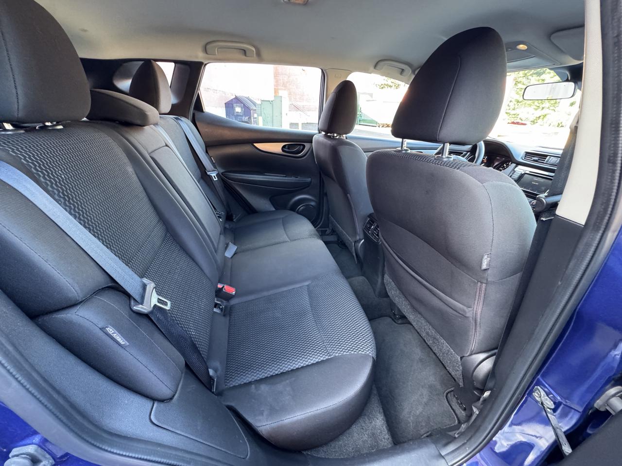 Nissan Rogue Sport  2020