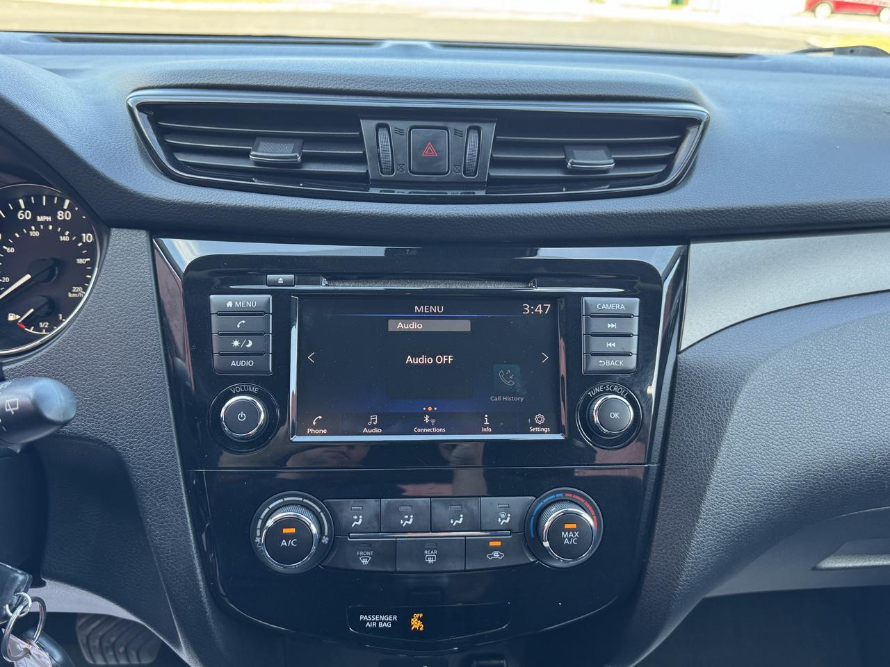 Nissan Rogue Sport  2020