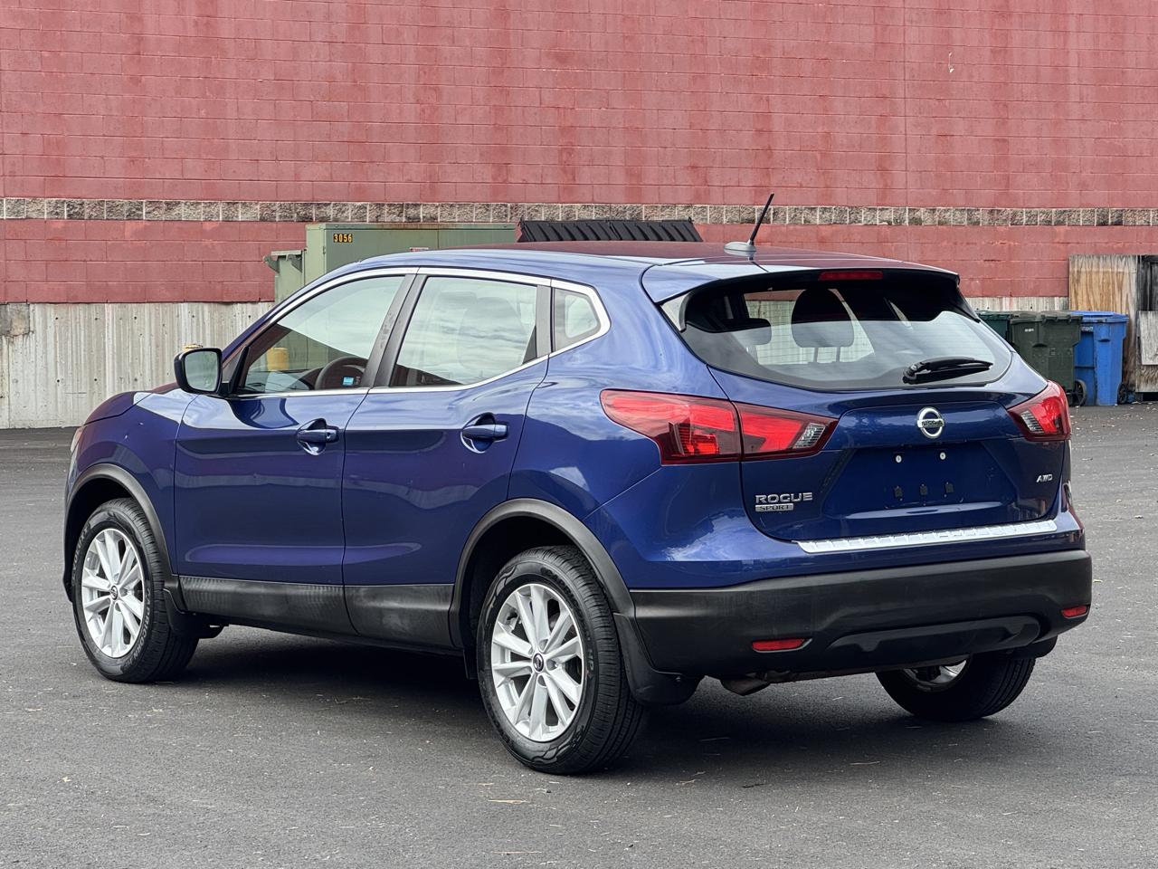 Nissan Rogue Sport  2019