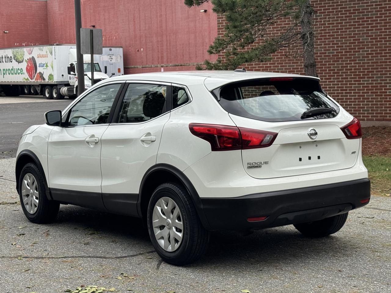 Nissan Rogue Sport  2019