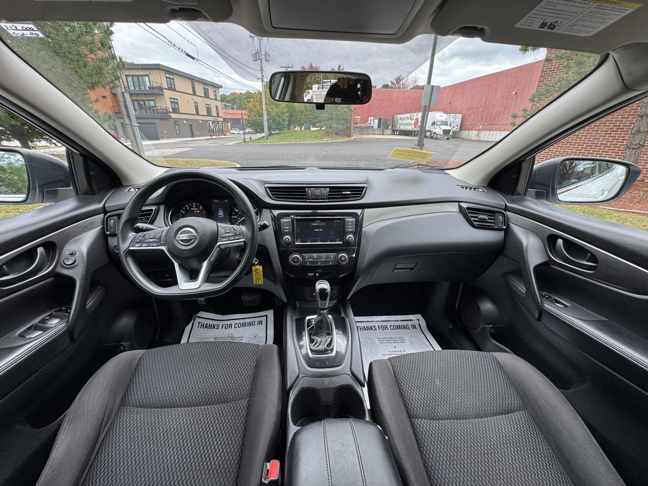 Nissan Rogue Sport  2019