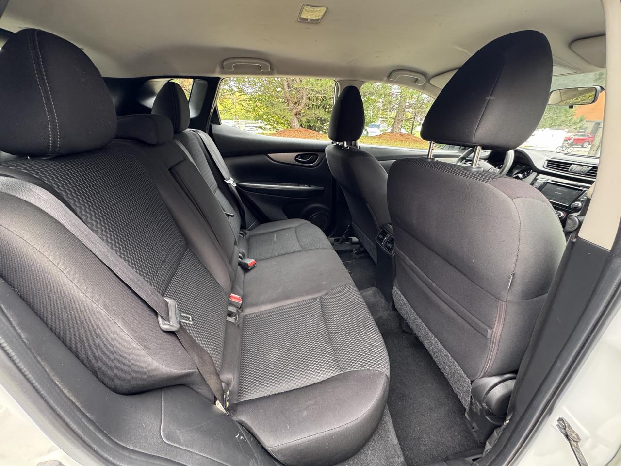 Nissan Rogue Sport  2019