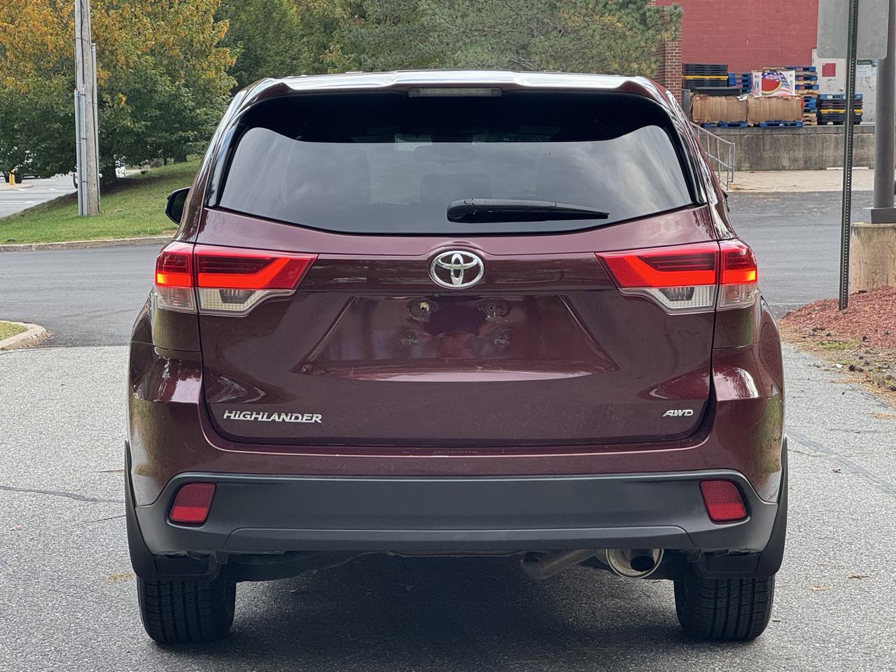Toyota Highlander  2019