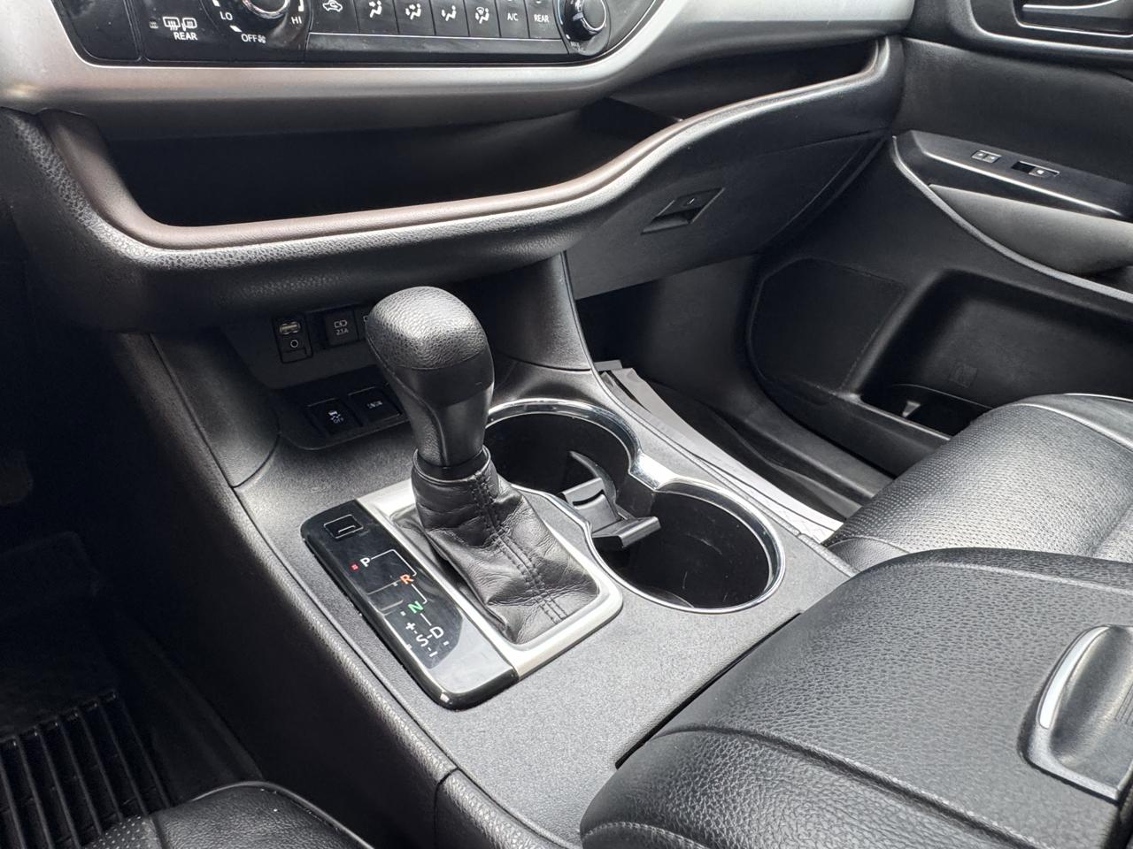 Toyota Highlander  2019