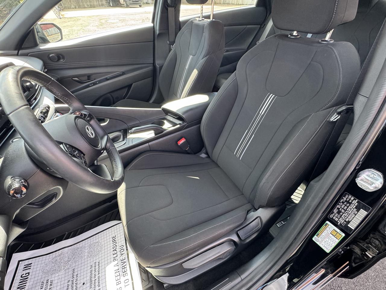 Hyundai Elantra SEL Sport IVT 2025