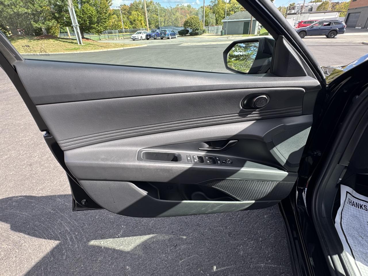 Hyundai Elantra SEL Sport IVT 2025