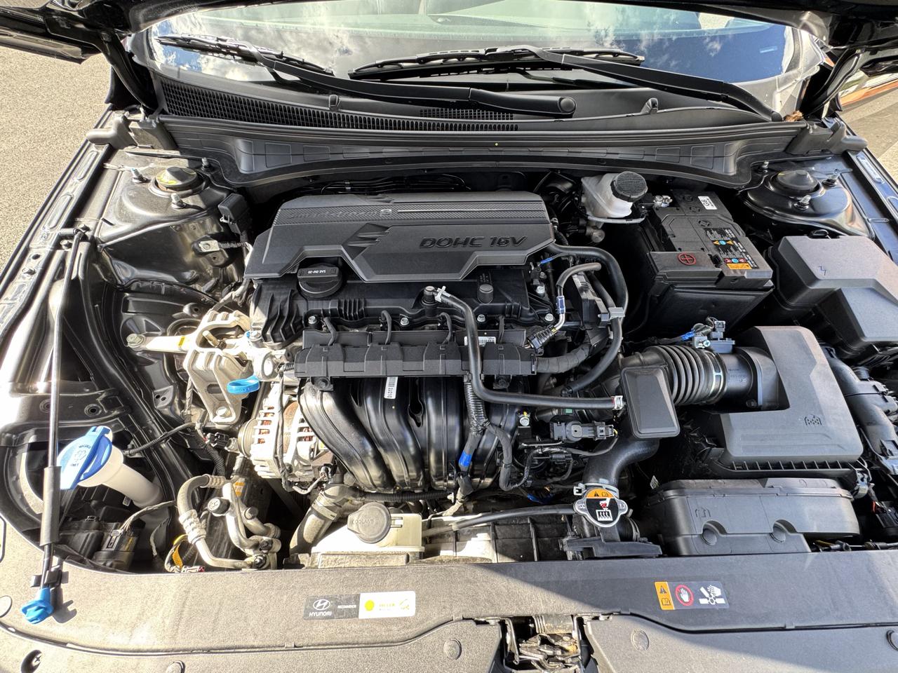 Hyundai Elantra SEL Sport IVT 2025