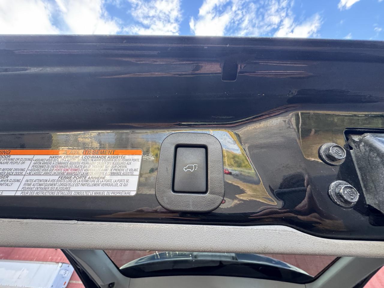 Toyota Sienna 5dr 7-Pass Van XLE Premium AWD (Natl) 2016