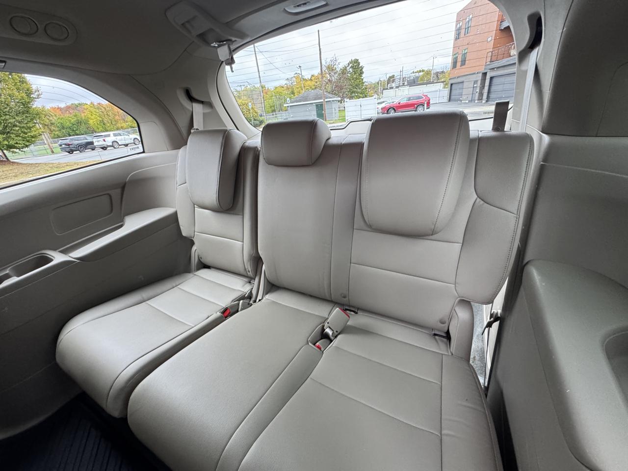 Honda Odyssey 5dr EX-L 2016
