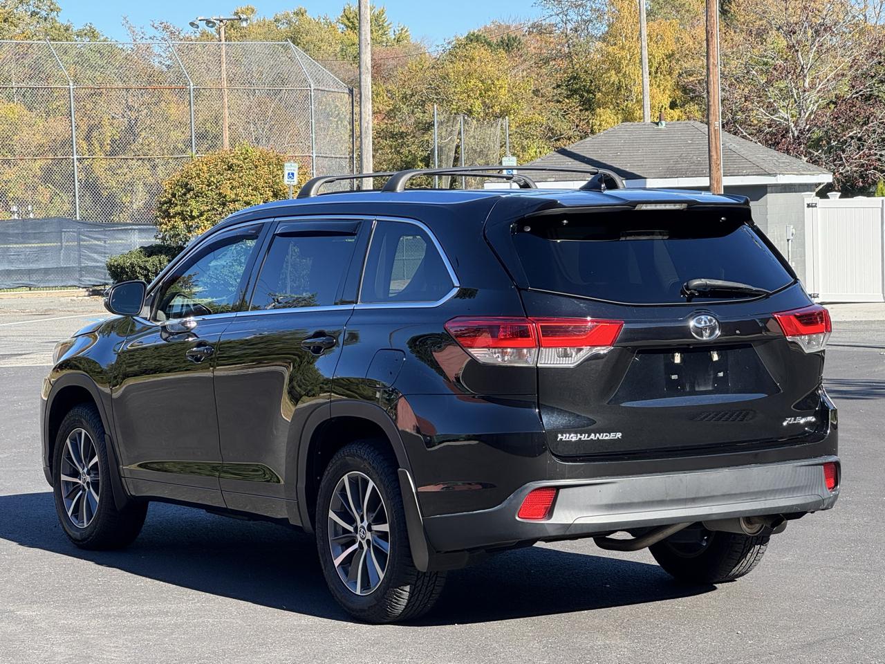 Toyota Highlander XLE V6 AWD (Natl) 2018