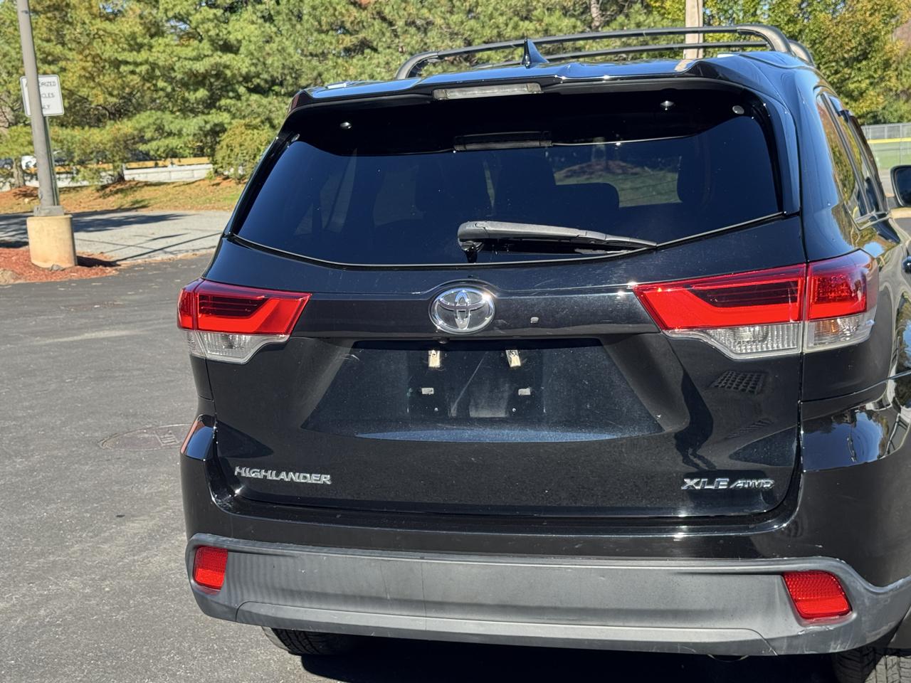 Toyota Highlander XLE V6 AWD (Natl) 2018
