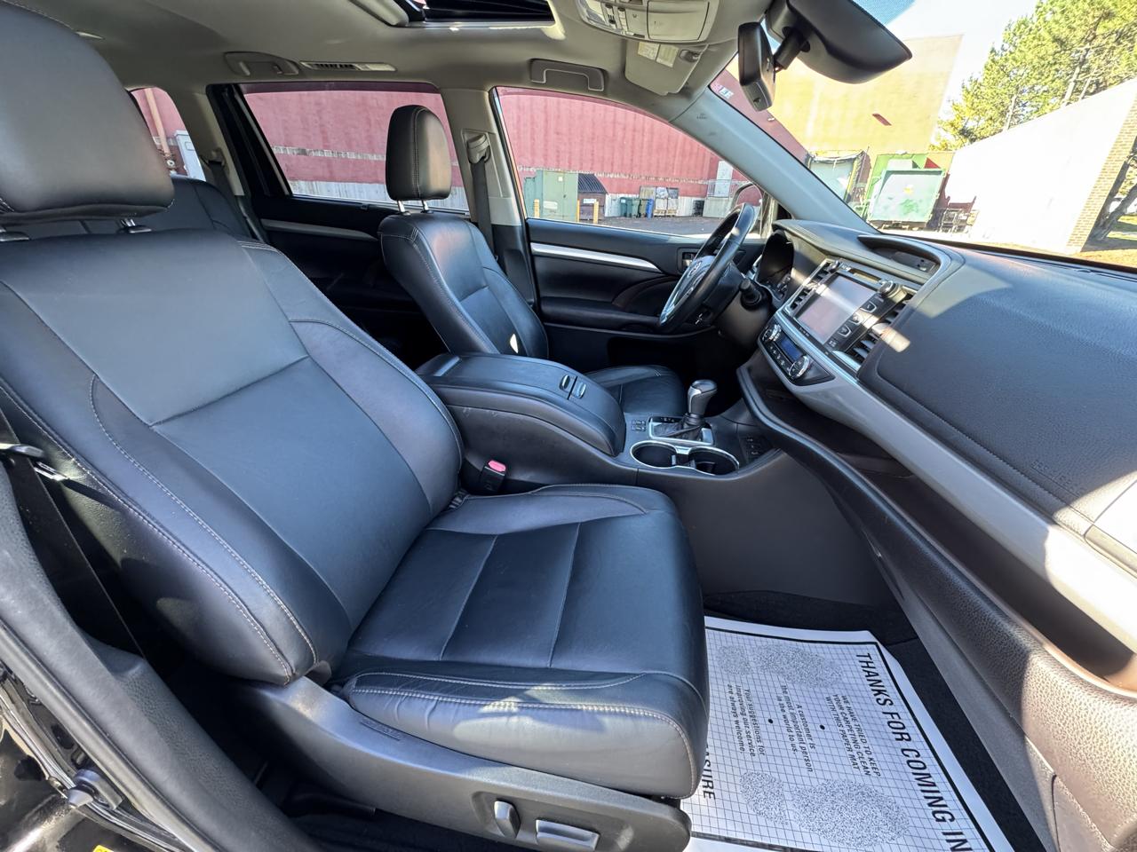 Toyota Highlander XLE V6 AWD (Natl) 2018