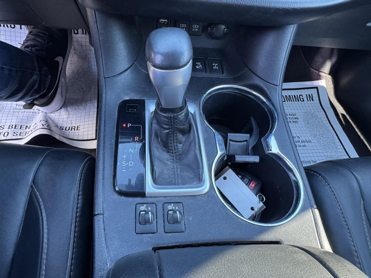 Toyota Highlander XLE V6 AWD (Natl) 2018
