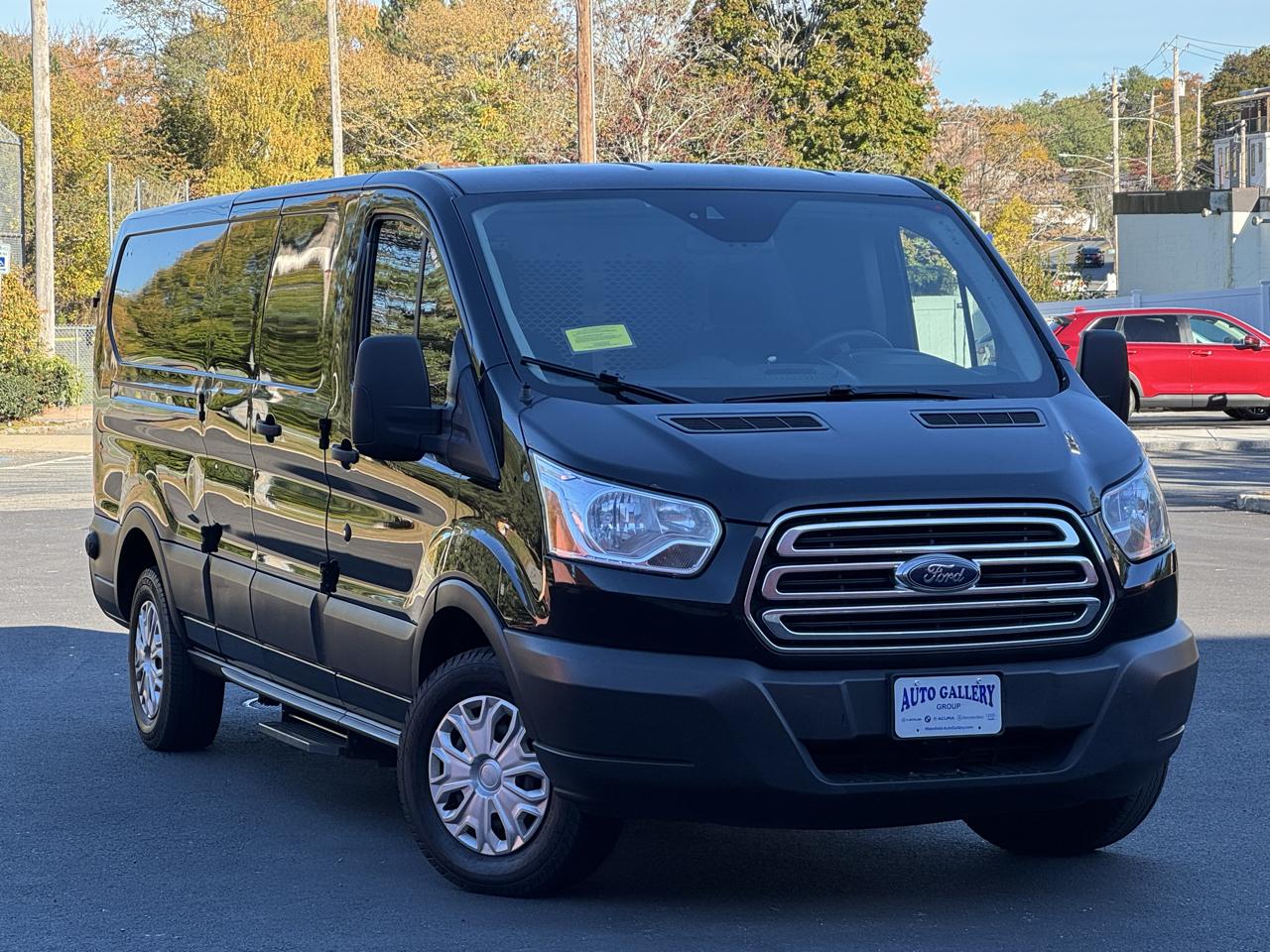 Ford Transit Van T-350 148" Low Rf 9500 GVWR Swing-Out RH Dr 2019