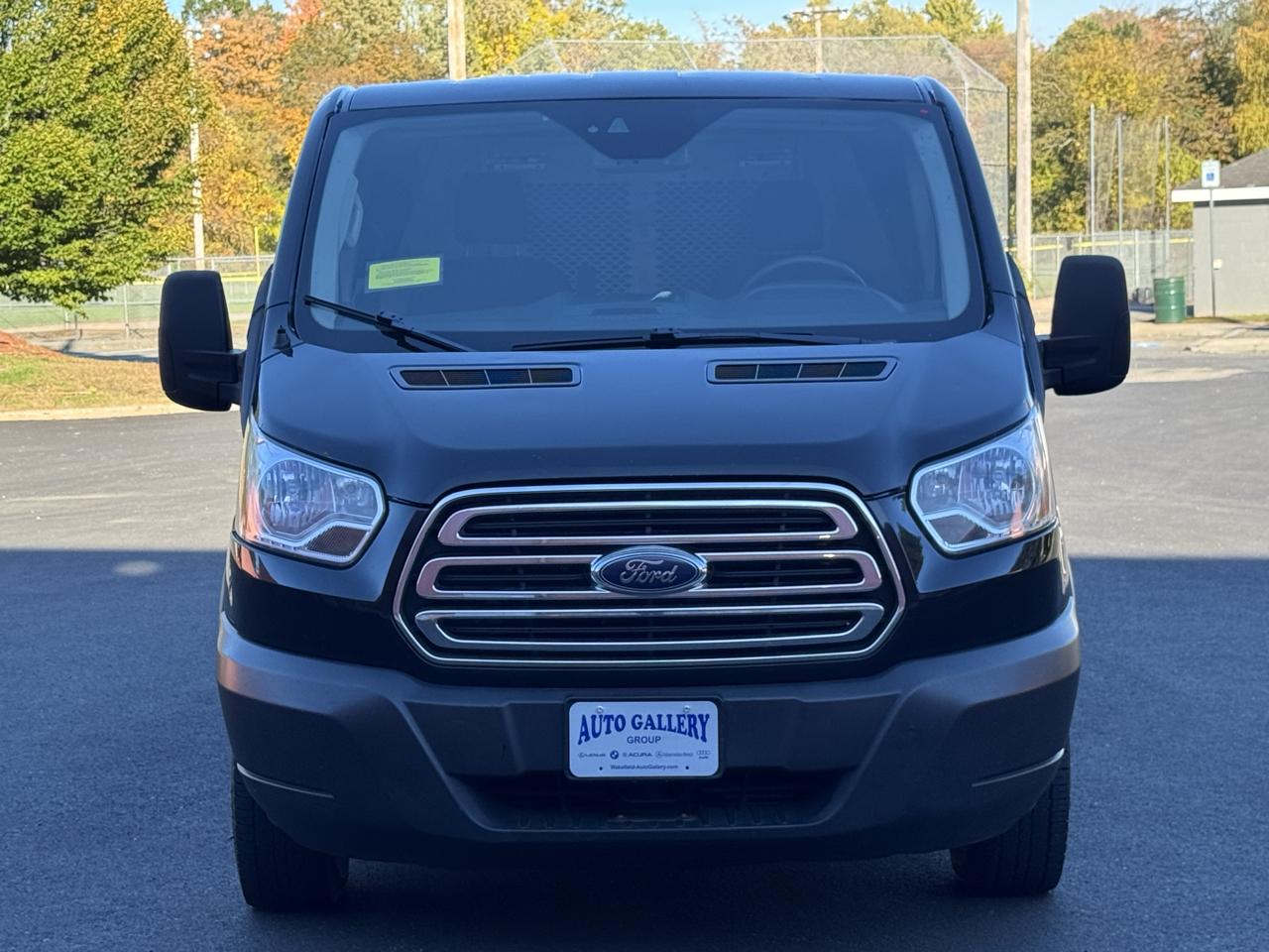 Ford Transit Van T-350 148" Low Rf 9500 GVWR Swing-Out RH Dr 2019