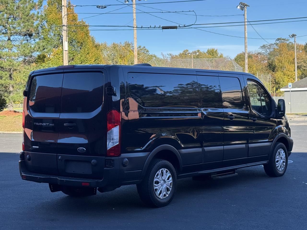 Ford Transit Van T-350 148" Low Rf 9500 GVWR Swing-Out RH Dr 2019