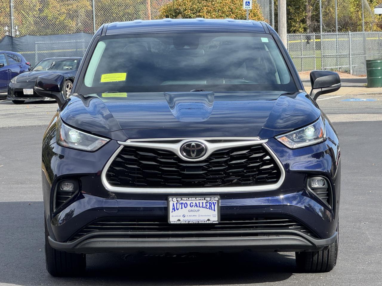 Toyota Highlander  2021