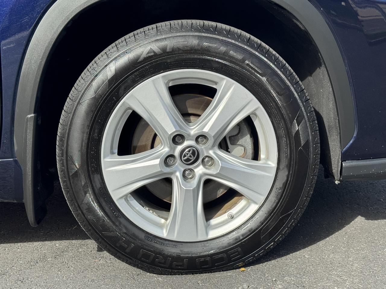 Toyota Highlander  2021
