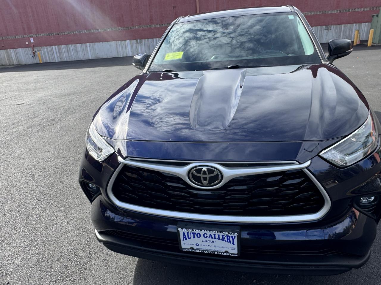 Toyota Highlander  2021