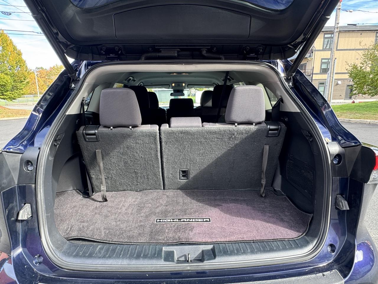 Toyota Highlander  2021