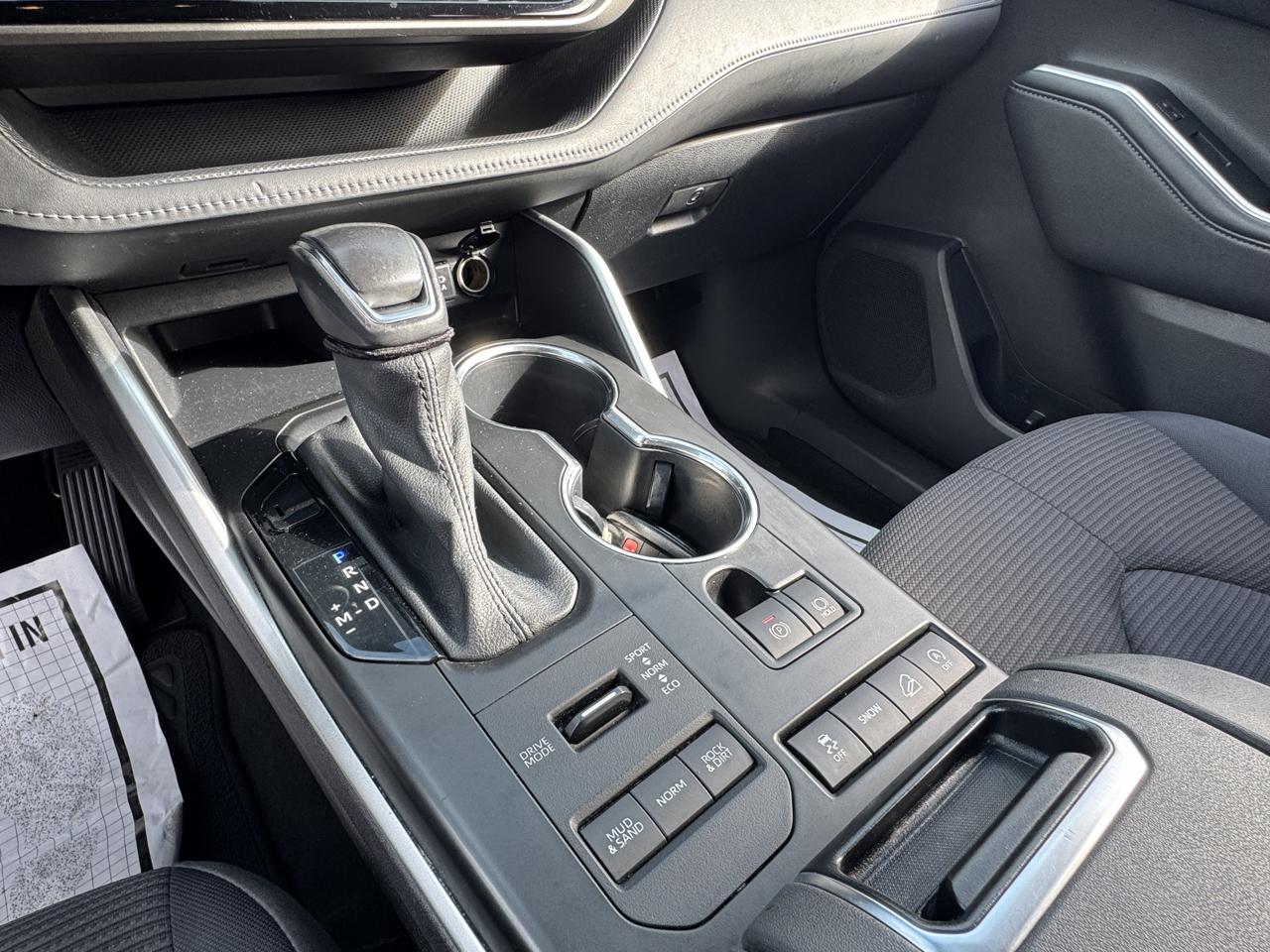 Toyota Highlander  2021