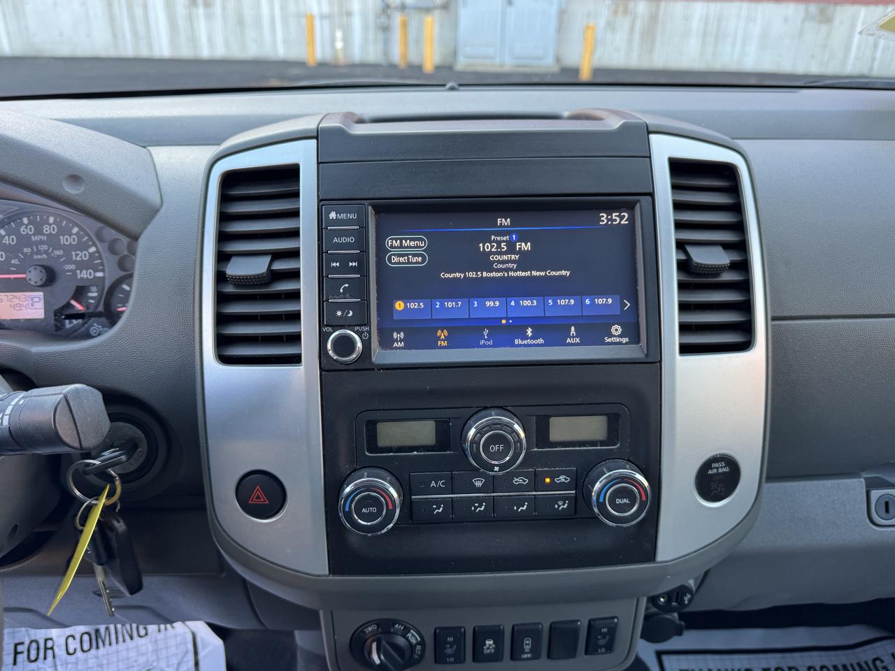 Nissan Frontier Crew Cab 4x4 SV Auto 2019