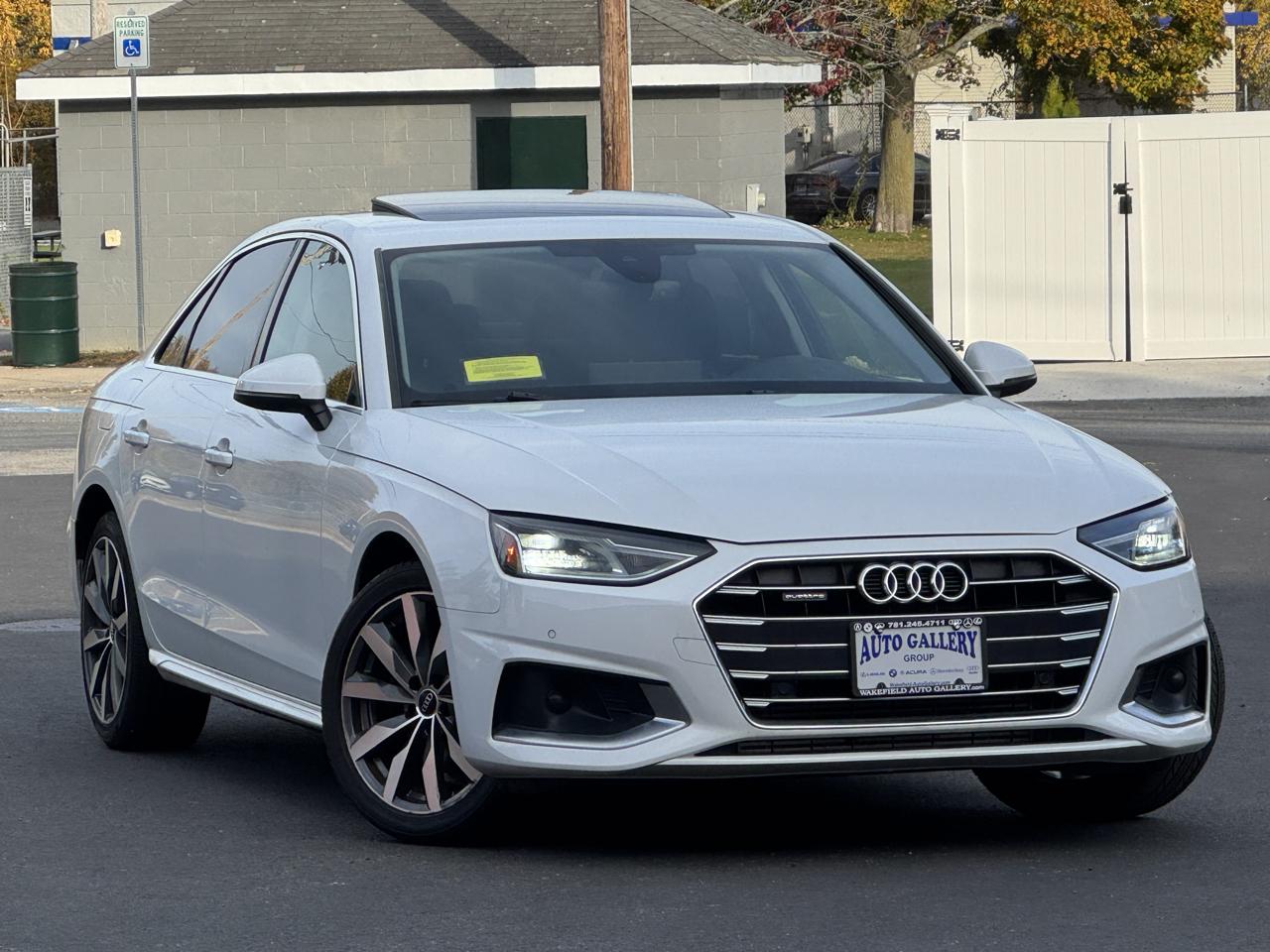 2021 Audi A4 Sedan Premium 40 TFSI quattro