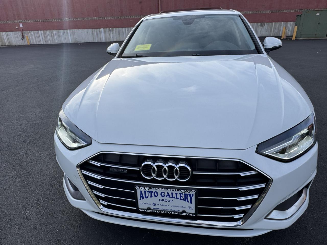 Audi A4 Sedan Premium 40 TFSI quattro 2021