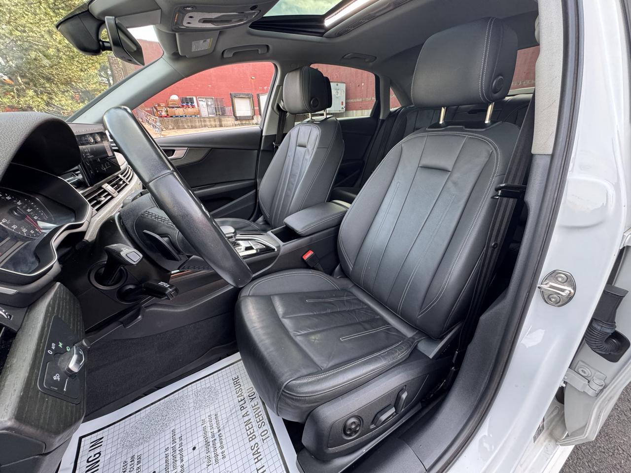 Audi A4 Sedan Premium 40 TFSI quattro 2021