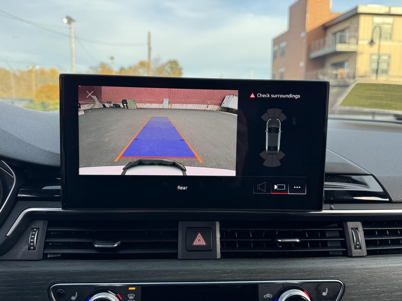 Audi A4 Sedan Premium 40 TFSI quattro 2021