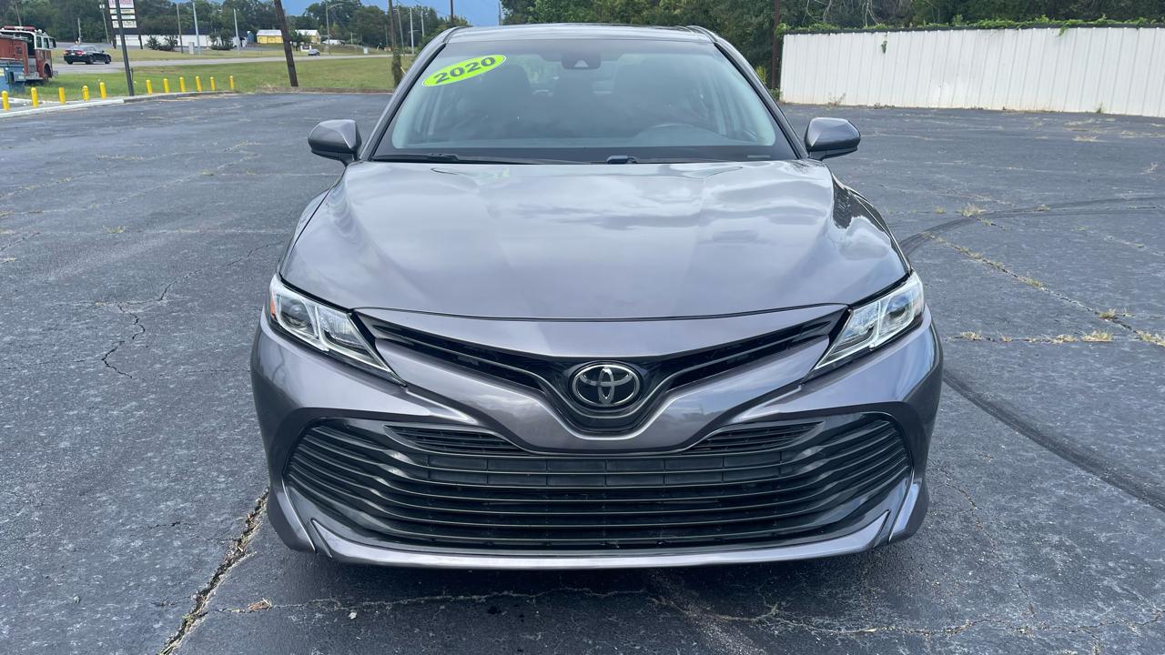 Toyota Camry LE 2020