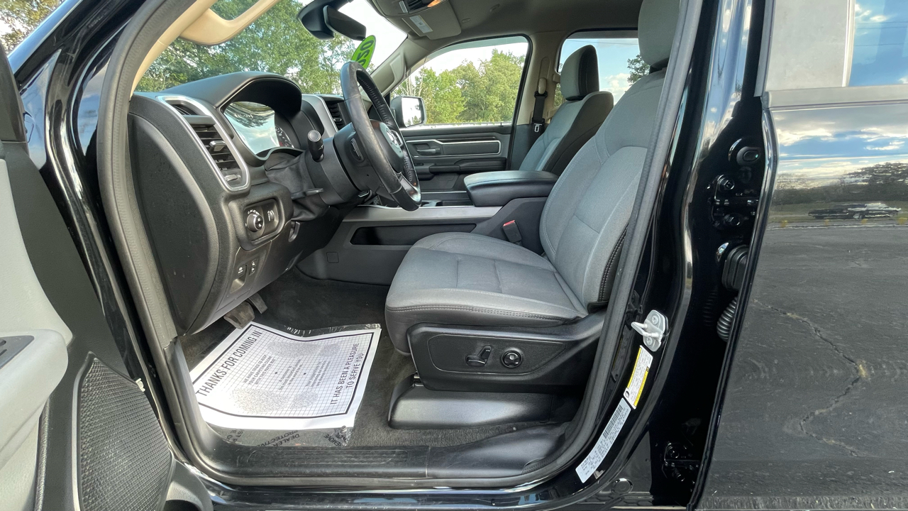RAM 1500 Big Horn Quad Cab 2WD 2020 RAM 1500 Big Horn Quad Cab 2WD 2020