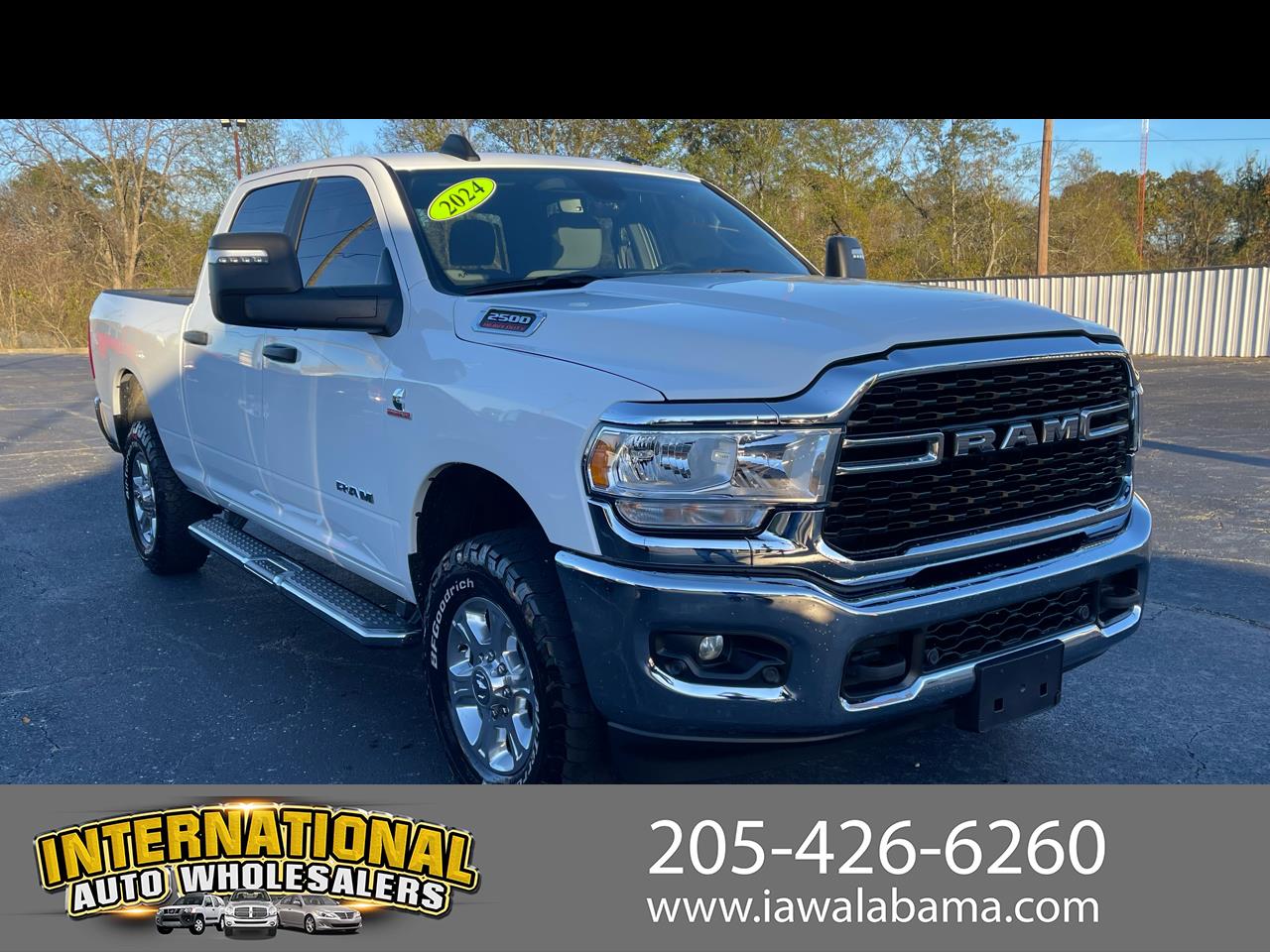 2024 RAM 2500 Tradesman Crew Cab SWB 4WD