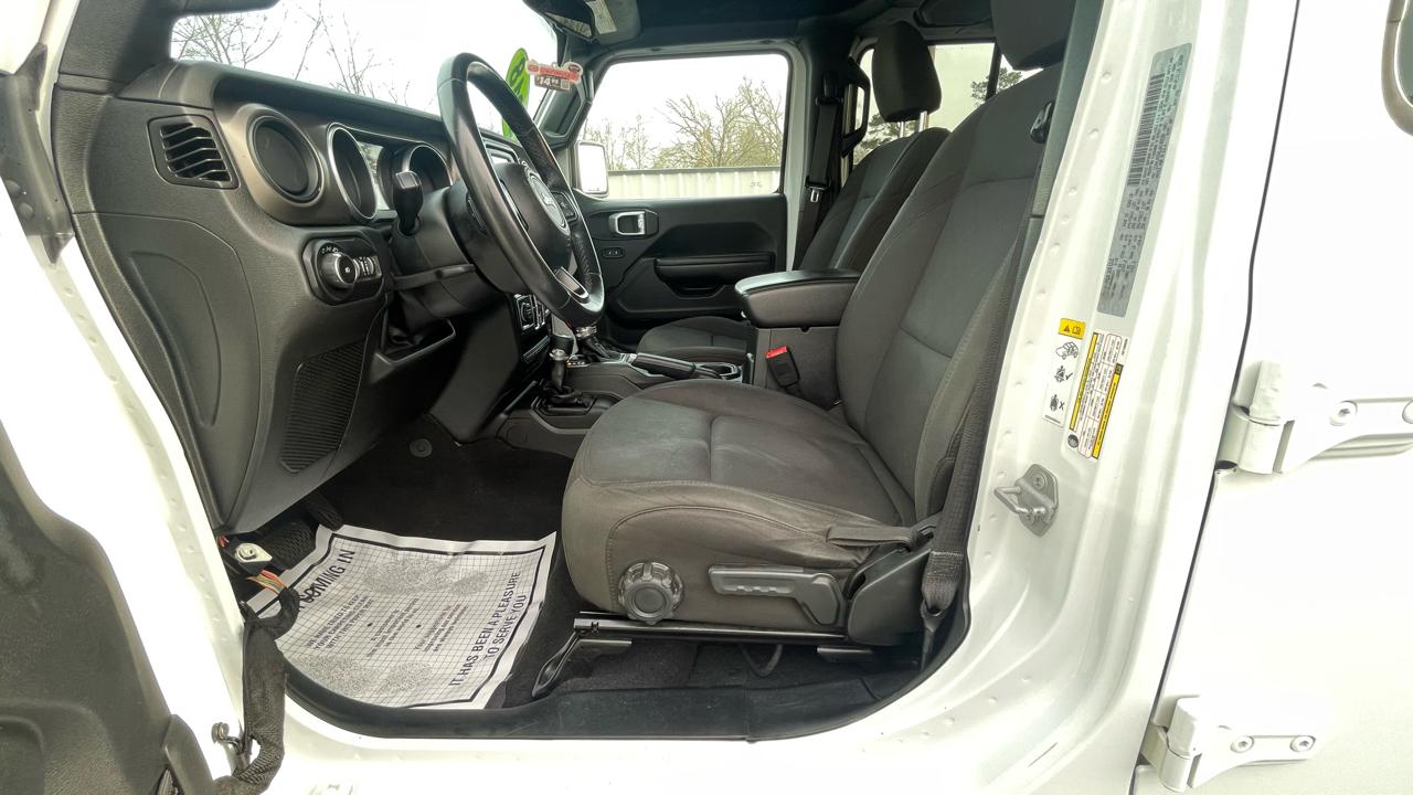 Jeep Wrangler Unlimited Sport 2018